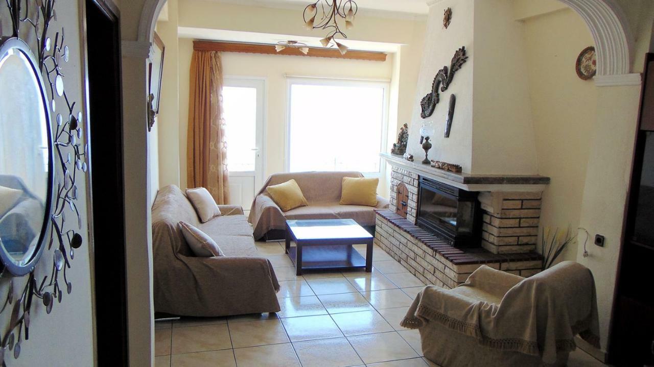 Appartamento Lakones View House Esterno foto