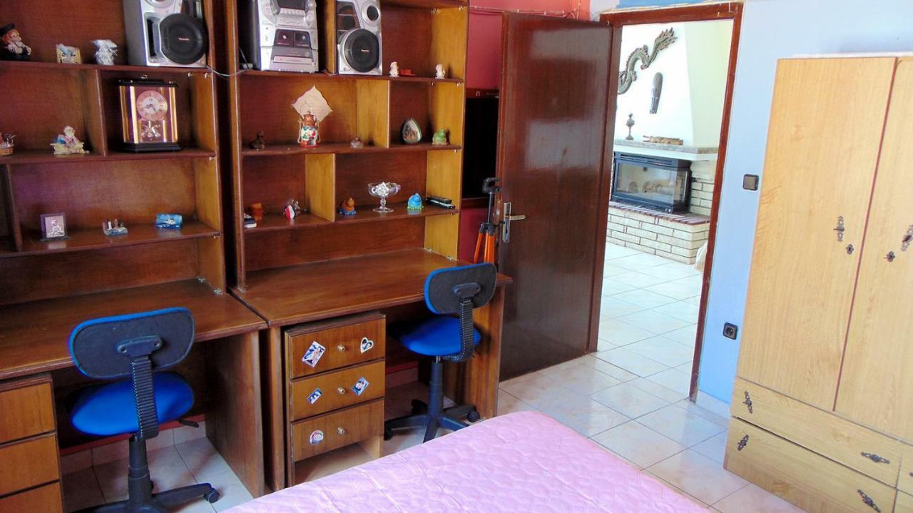Appartamento Lakones View House Esterno foto